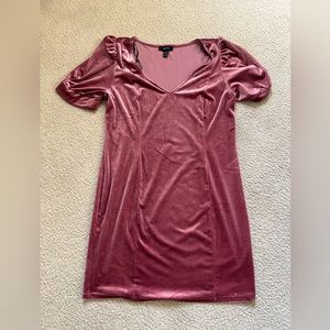 Forever21 velvet pink dress